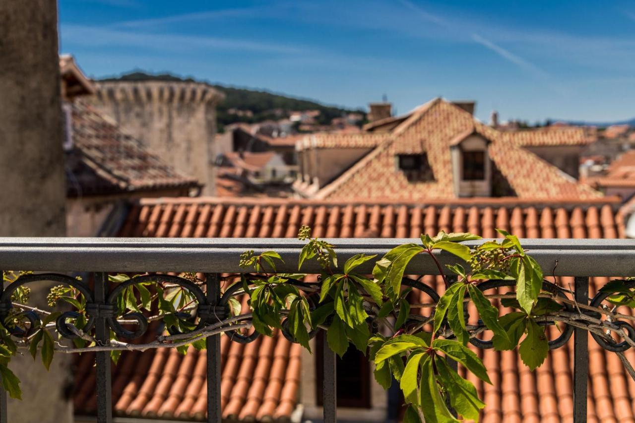 Slavija Culture Heritage Hotel Split Luaran gambar