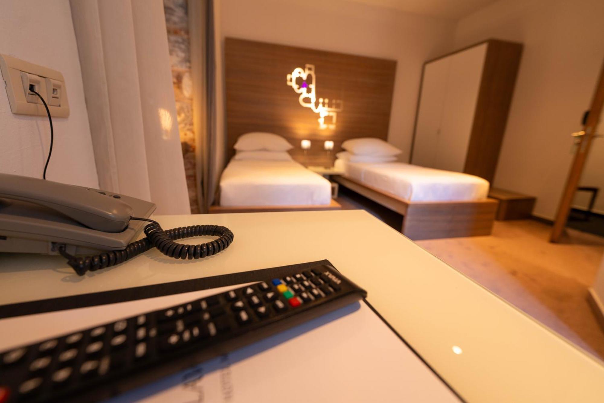 Slavija Culture Heritage Hotel Split Luaran gambar