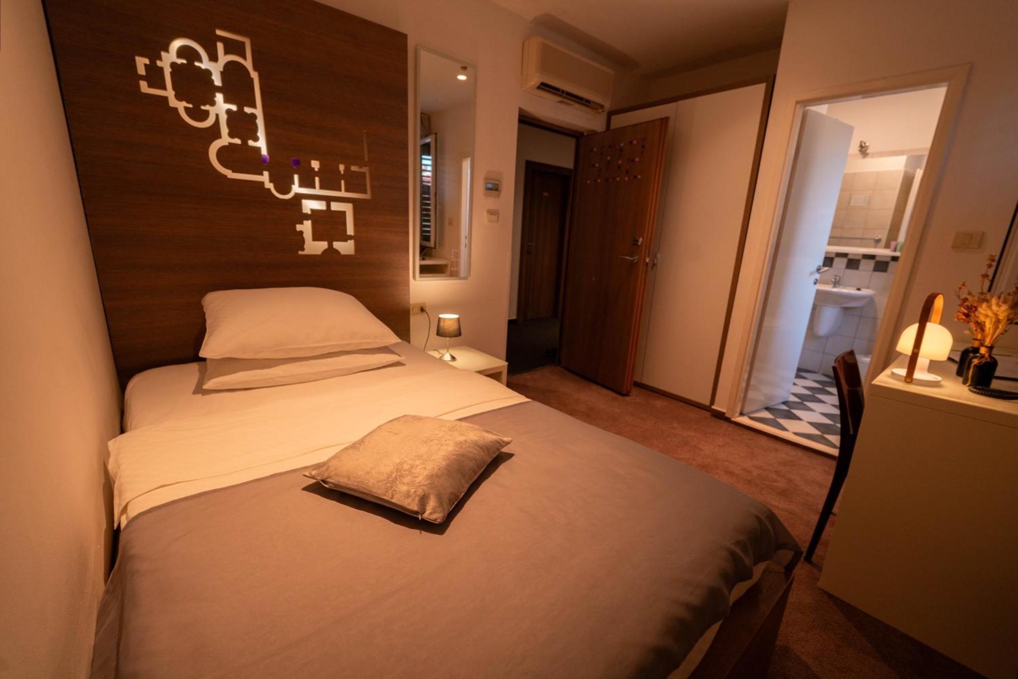 Slavija Culture Heritage Hotel Split Luaran gambar